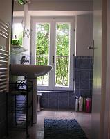 Inside The Studio Apartment - Studio bathroom